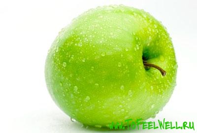 Чем полезны зеленые яблоки